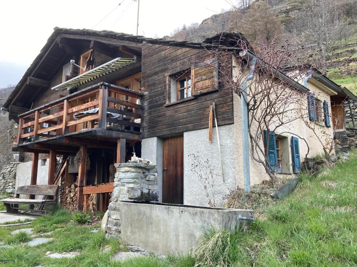 Villa Chalet La Paz With Hotpot And Sauna Törbel Exterior foto